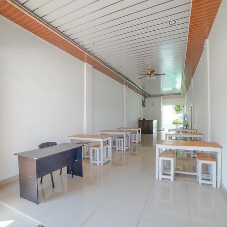 Super Oyo 90457 Anara Residence & Guest House Medan Bagian luar foto
