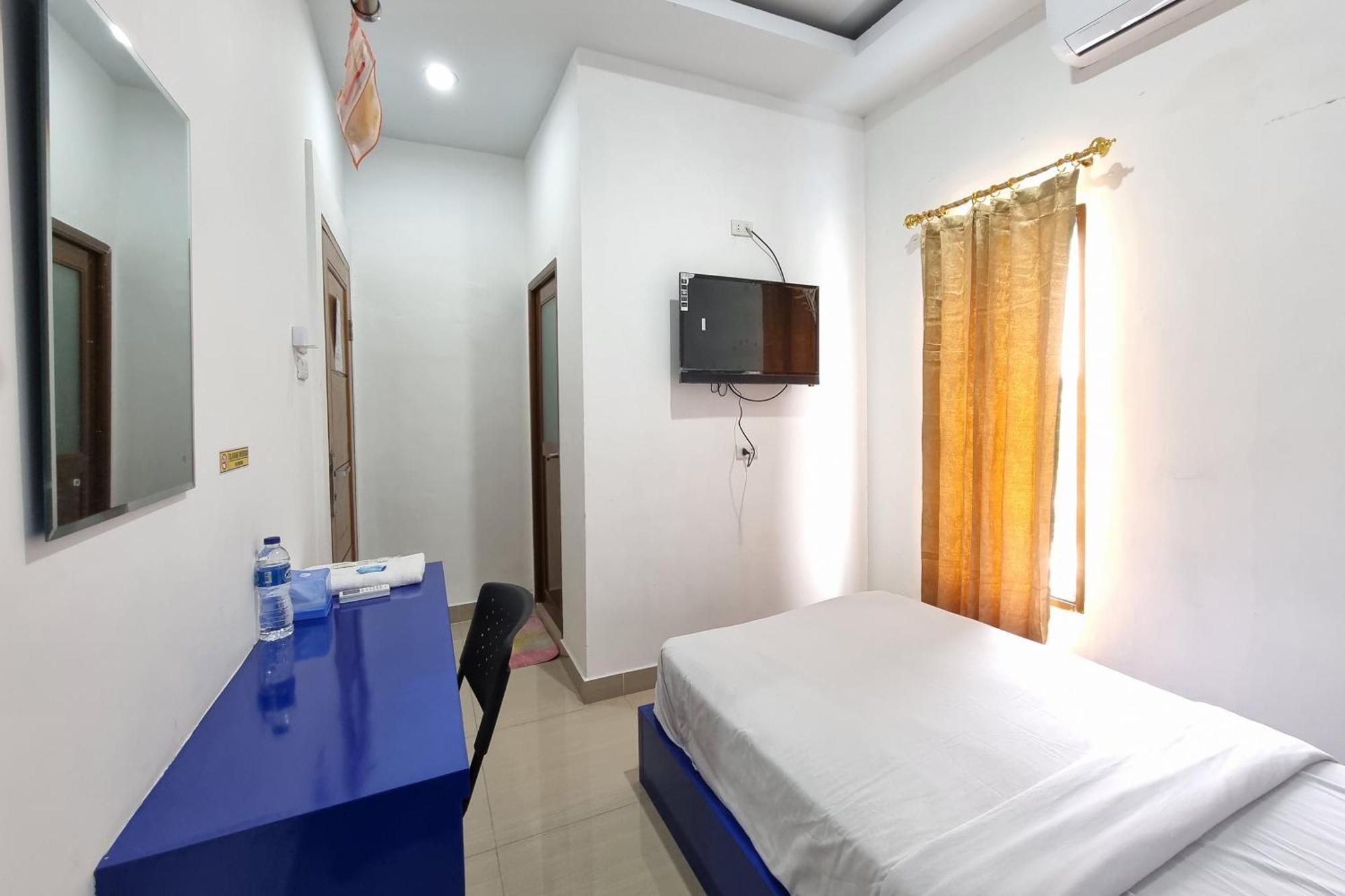 Super Oyo 90457 Anara Residence & Guest House Medan Bagian luar foto