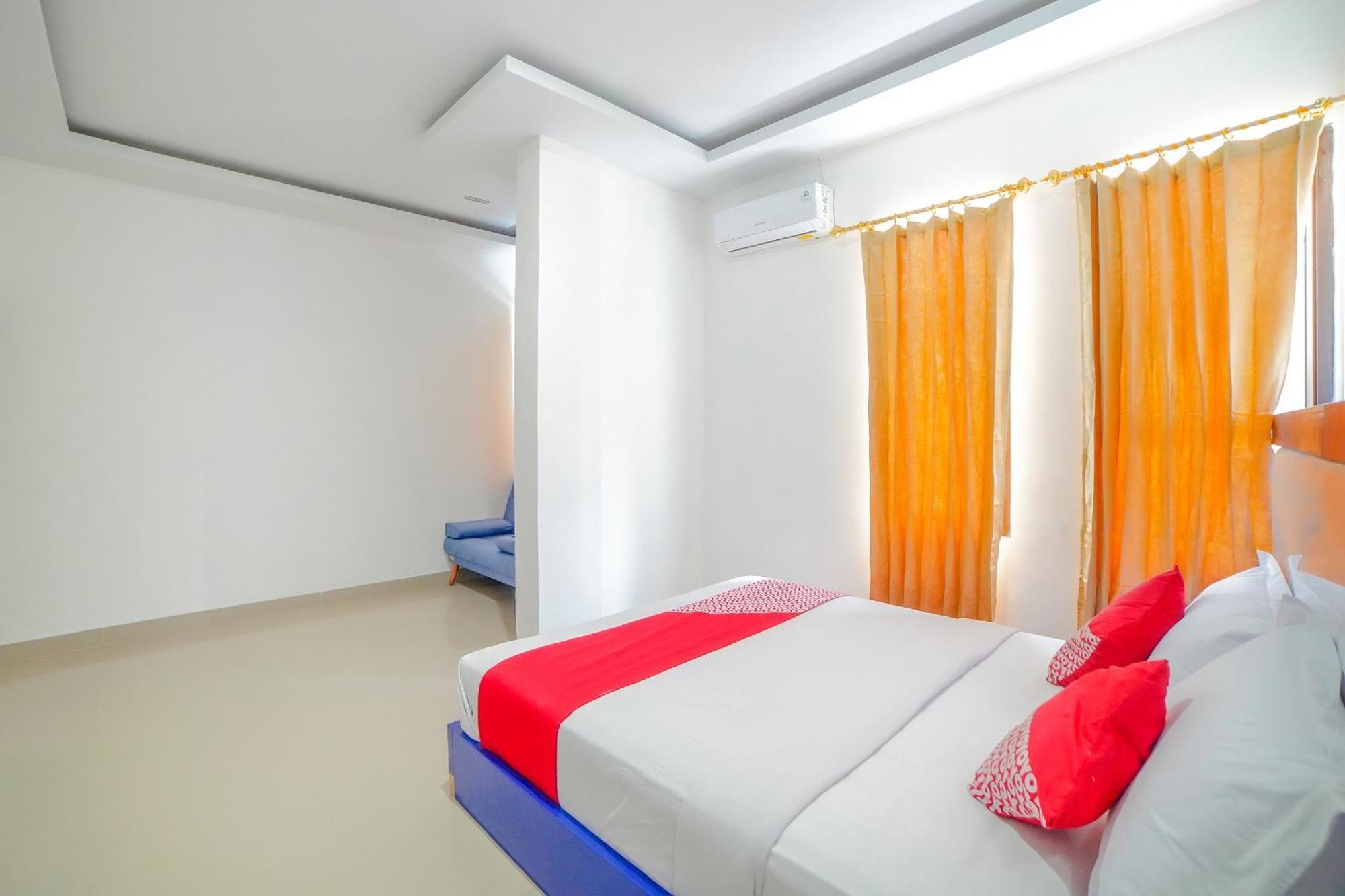 Super Oyo 90457 Anara Residence & Guest House Medan Bagian luar foto